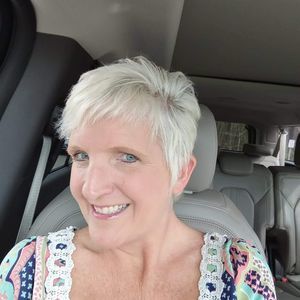 Meet your Posher, Cheryl